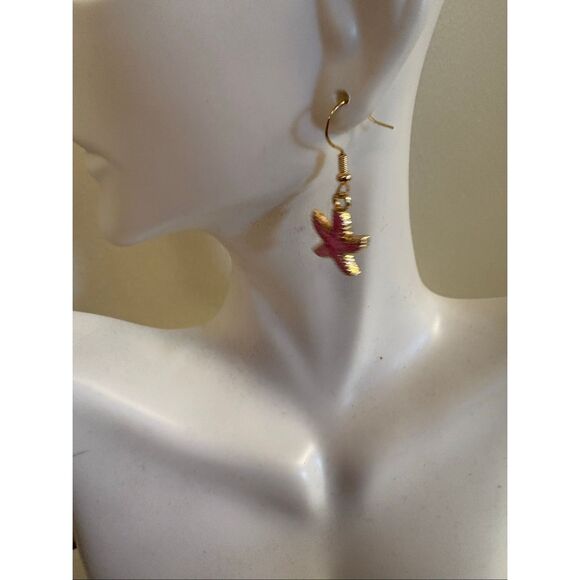 Pink Starfish Statement Earrings - Picture 3 of 3